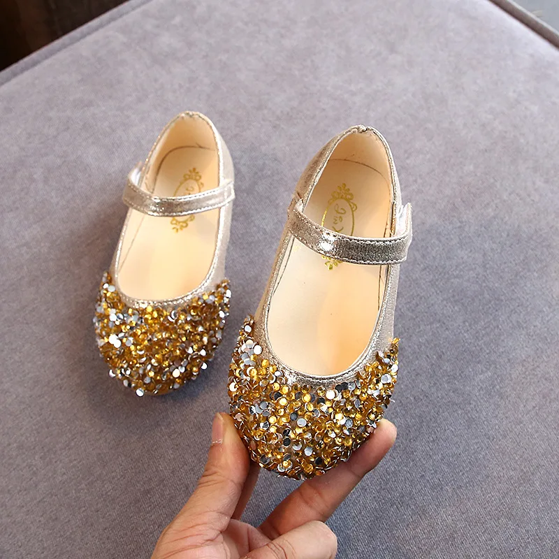 KushyShoo 2021 Spring New Children Shoes Girls Princess Shoes Glitter Children Baby Dance Shoes Casual Toddler Girl Sandals من قسم التعديل الجماعيأحذية كوشي شو الجديدة لربيع 2021 للأطفال، أحذية أميرات للبنات، أحذية رقص لامعة للأطفال الرضع، صنادل كاجوال للبنات الصغيرات - Image 9