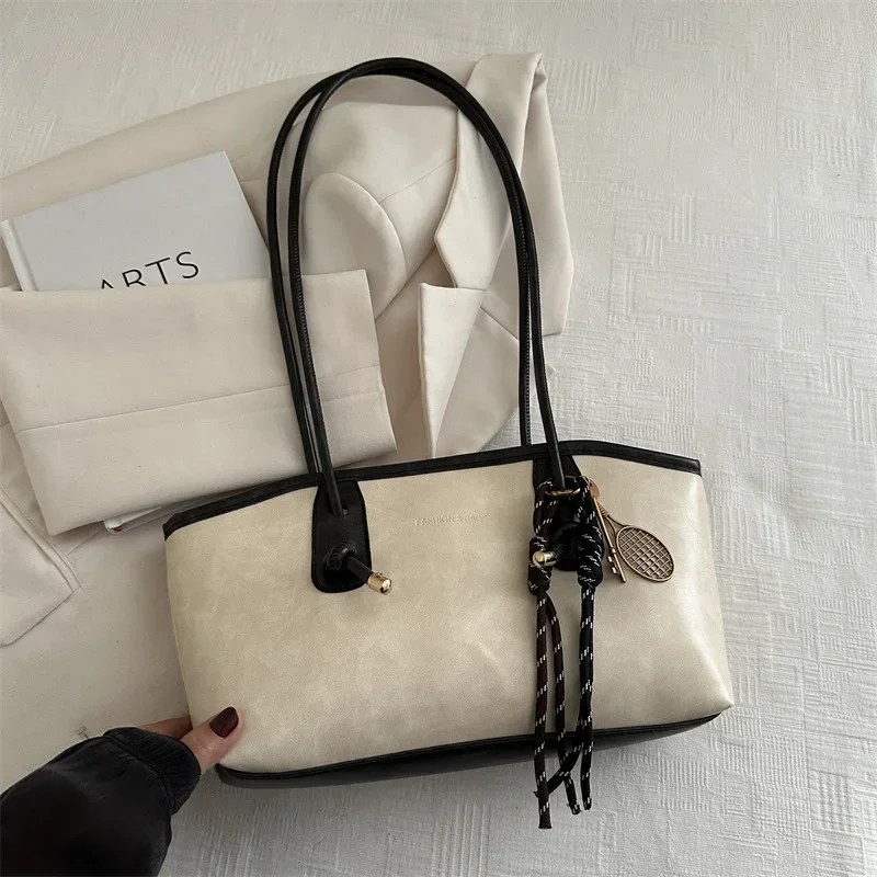 European American Retro Tote Bag, Korean Fashion Shoulder Bags Advanced Simple Handbag New Large Capacity Pendant Versatile Bags - Image 7