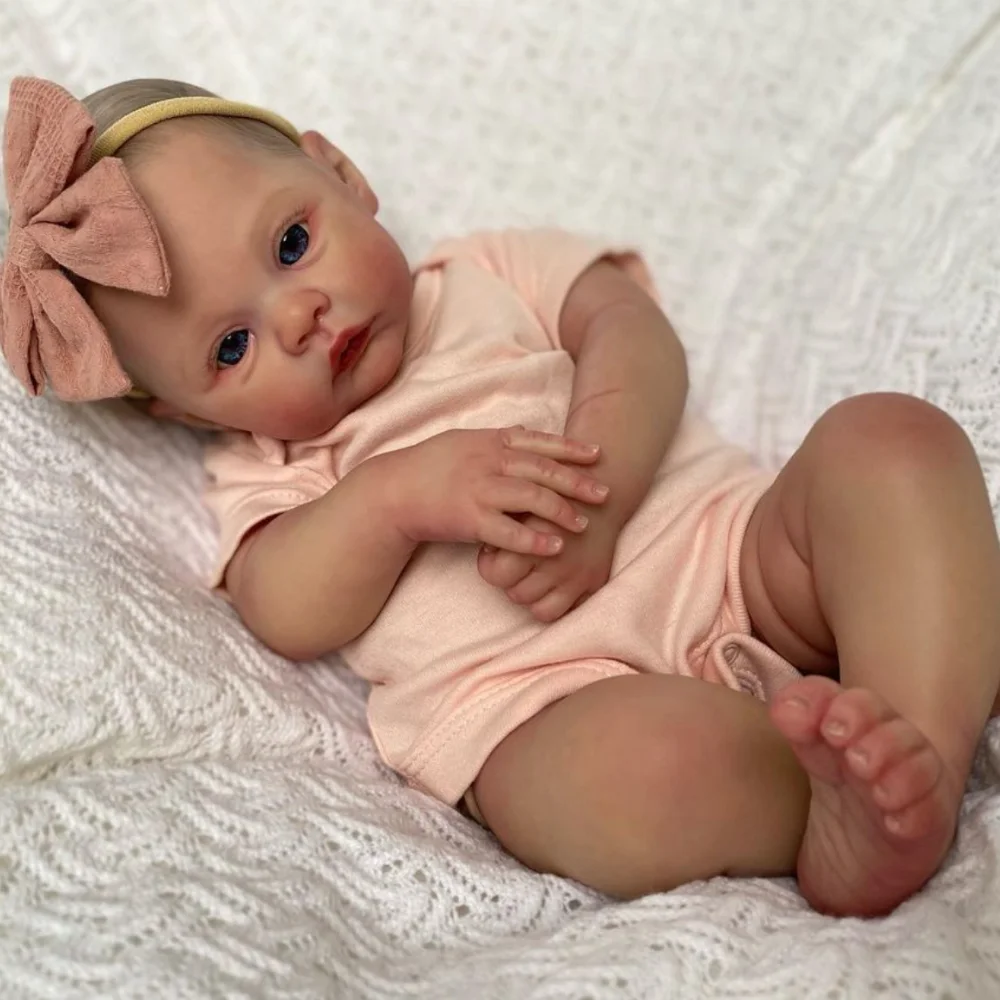 NPK دمية طفل حديث الولادة مقاس 18 بوصة، جسم ناعم، جلد ثلاثي الأبعاد مصنوع يدويًا بنسبة 100% مع عروق مرئية، دمية فنية قابلة للتحصيل، هدية عيد الميلاد من التحرير الجماعيدمية طفل حديث الولادة من إن بي كيه، مقاس 18 بوصة، جسم ناعم، مصنوعة يدويًا بالكامل، بشرة ثلاثية الأبعاد مع عروق ظاهرة، دمية فنية قابلة للجمع، هدية عيد الميلاد - Image 2